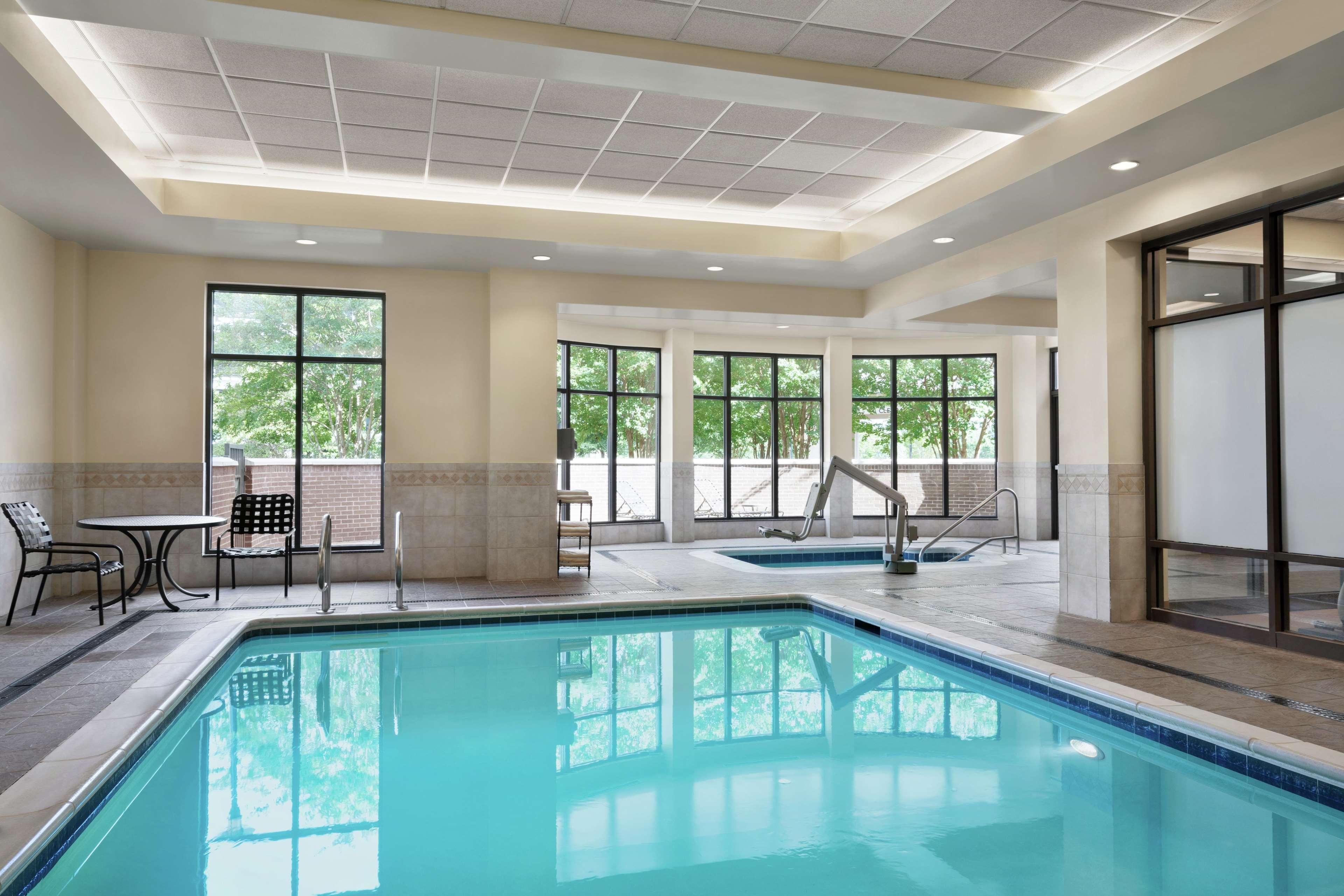Hilton Garden Inn Charlotte/Ayrsley Exterior photo