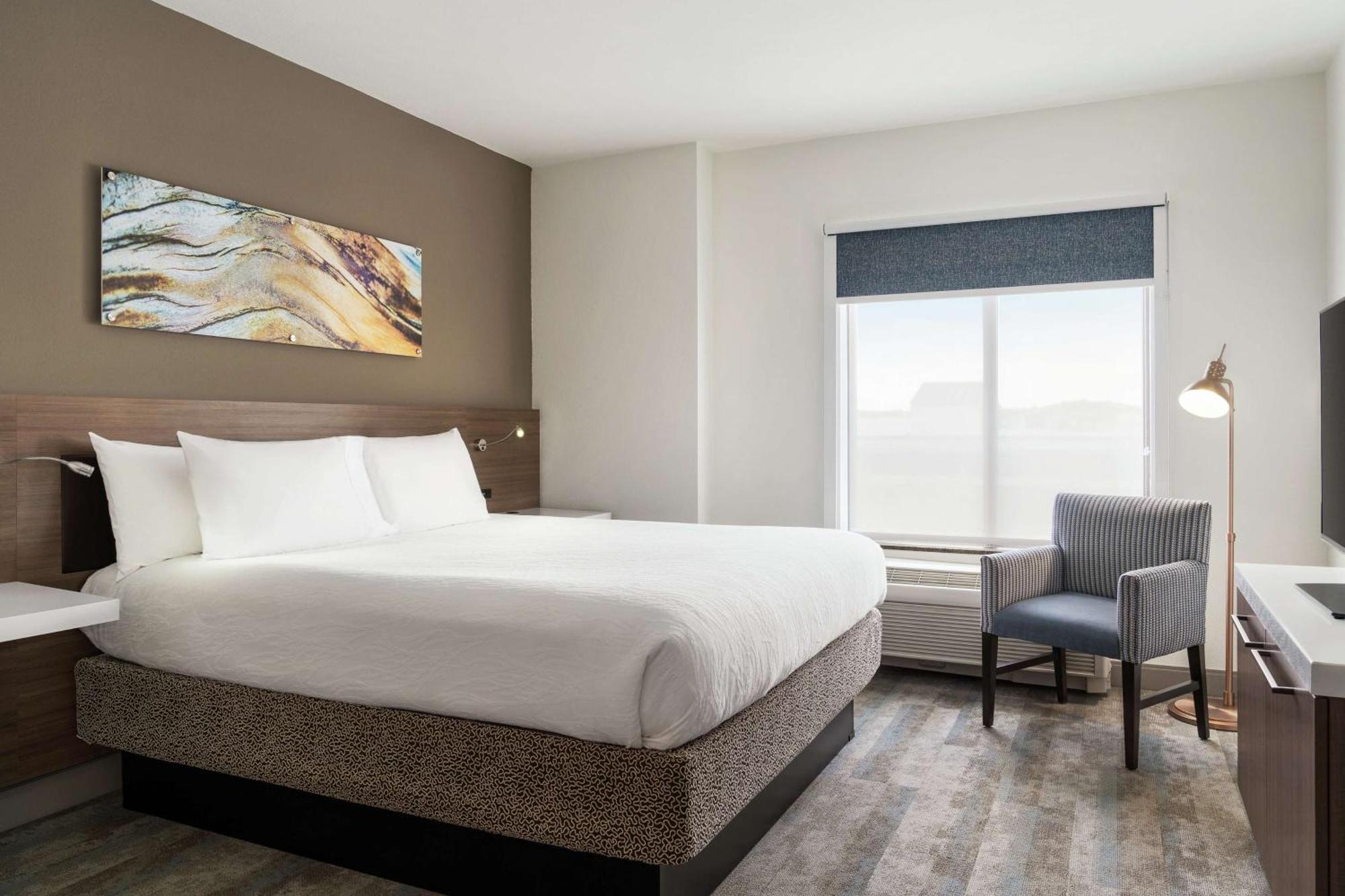 Hilton Garden Inn Charlotte/Ayrsley Exterior photo